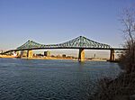 Jacques Cariter Bridge is a cantilevered bridge.