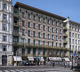 Majolikahaus gesamt 2