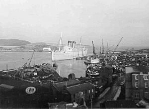 Mauretania 2 at the breakers yard