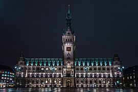 Rathaus Hamburg bei Nacht