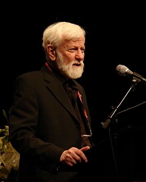 Uri Avnery 2008-12-07 (cropped)