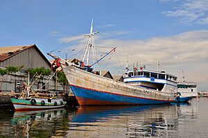 Fishing boats, Probolinggo, 2016 (02)