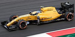 Jolyon Palmer 2016 Malaysia FP2 1