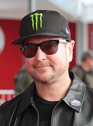 Kurt busch (52703573230) (cropped).jpg