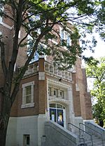 Oakwood Collegiate Institute.JPG