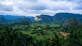 Viñales Valley.jpg