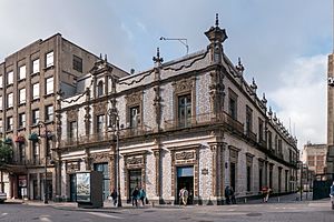 Casa de Azulejos 3