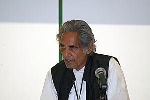 Poet Gopaldas Neeraj.jpg