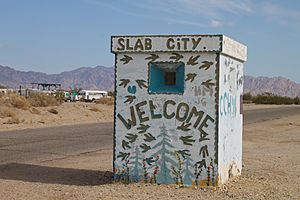 Slab City Welcome.jpg