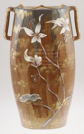 Vase MET ES5392