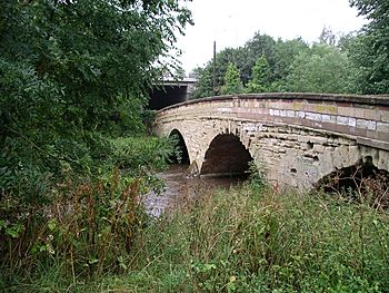 Bridge sowe july06.JPG