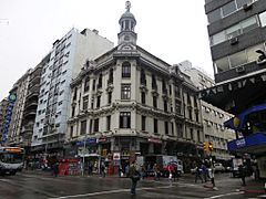 Calle 18 de Julio esquina Rio Negro - panoramio