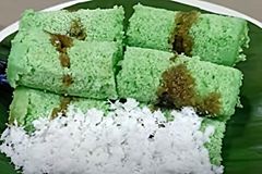 Kue putu.jpg