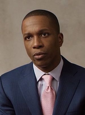 Leslie Odom Jr. Philanthropy Summit 2016 02.30 (cropped).jpg