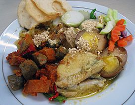 Lontong Cap Go Meh 2.JPG