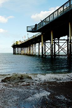 TeignmouthPier-beach