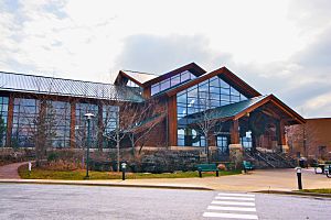 Wonders of Wildlife Museum (exterior).JPG