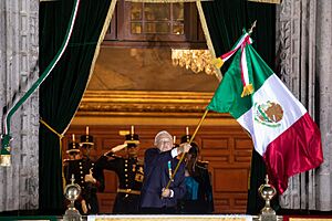 211-ANIVERSARIO-DEL-GRITO-DE-INDEPENDENCIA (3)