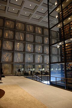 BeineckeInterior