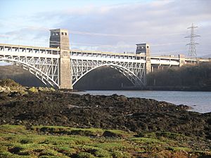 Britannia Bridge Train crossing 3