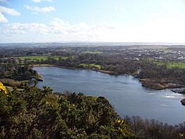 Duddingston Loch, Holyrood Park - geograph.org.uk - 925129.jpg