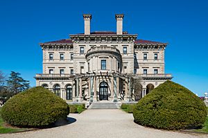 The Breakers, exterior ii