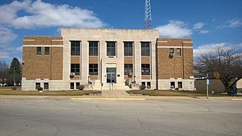 Audubon County IA Courthouse.jpg