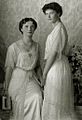 Grand Duchess Olga Nikolaevna of Russia and Grand Duchess Tatiana Nikolaevna of Russia in 1914 in a better version (1)