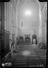 Interior de la catedral vella de Salamanca (AFCEC MORELLO A 0190)