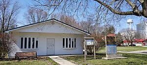 Ivesdale, Illinois town hall