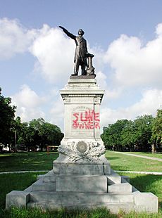 Jefferson Davis, Slave Owner