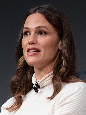 Jennifer Garner at the Fast Company Innovation Festival - 44972951114 (cropped).jpg