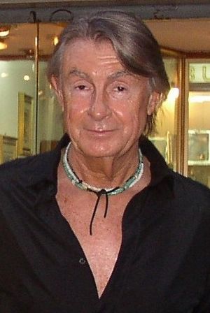 Joel Schumacher at Taormina Film Fest 2003 (cropped).jpg