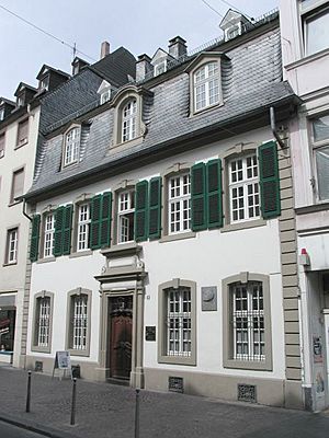 Marx birthplace Trier.jpg