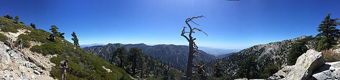 Mt.BaldyPanoramaLookingSouth