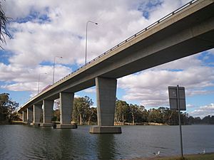 ChaffeyBridgeMildura