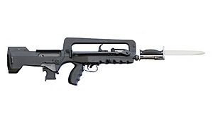 FAMAS F1 with bayonet