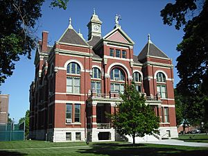 Franklin County Courthouse in Ottawa (2009)