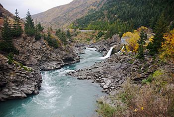 Kawarau River with Roaring Meg.jpg