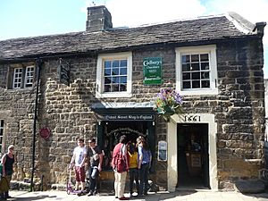 Oldest Sweet Shop of England 01