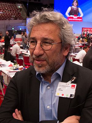 2017-06-25 Can Dündar by Olaf Kosinsky-3 (cropped).jpg