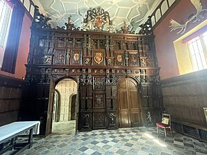 Great Hall Screen