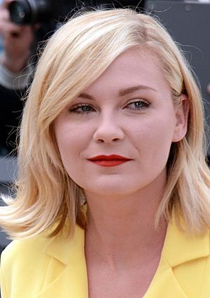 Kirsten Dunst Cannes 2016.jpg