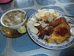 Nasi campur sop saudara Jeneponto