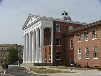 Olemisslyceum.jpg