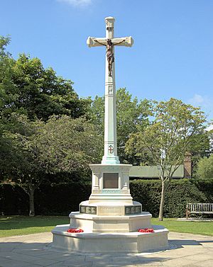 War Memorial, Ruislip - geograph.org.uk - 1438124