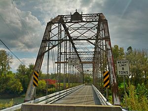 Caneadea Bridge 2012-09-29 21-42-31.jpg