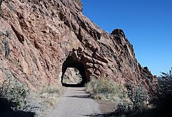 Tunnel Drive Trail.JPG