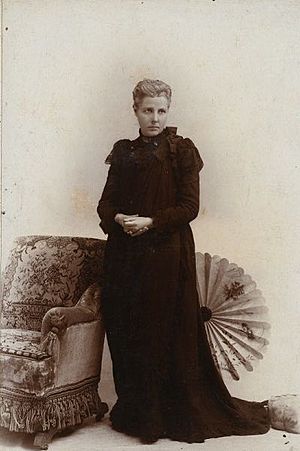 Annie Besant 1