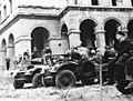 Bundesarchiv Bild 183-19000-3359, Berlin, britische Spähpanzer